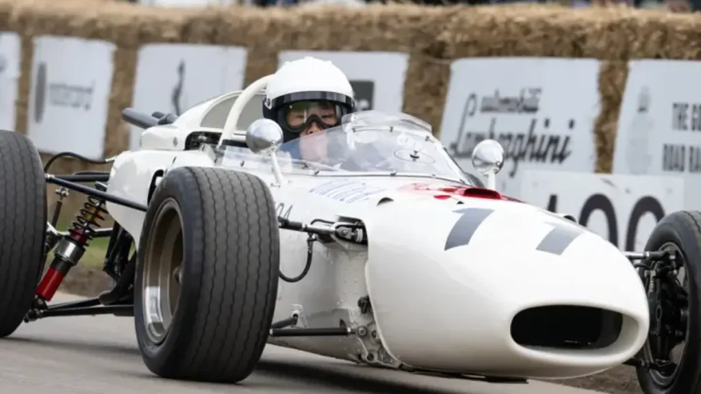 Yuki Tsunoda to Drive Honda RA272 at F1 Mexican Grand Prix in Historic 60th Anniversary Tribute 2
